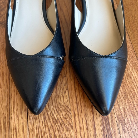 Cole Haan Black Pointed Toe Heels. Size 7.5B. - Picture 2 of 10